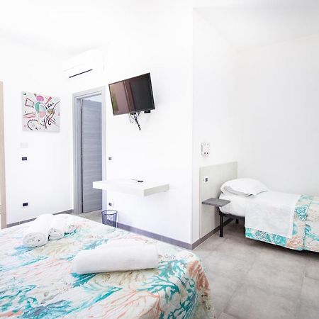 S'Omu E Chicchinu Rooms 카데두 외부 사진