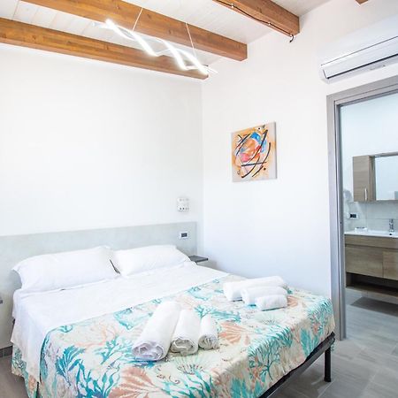 S'Omu E Chicchinu Rooms 카데두 외부 사진