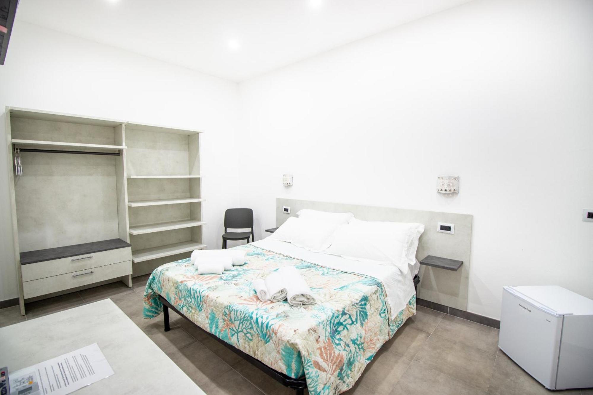 S'Omu E Chicchinu Rooms 카데두 외부 사진