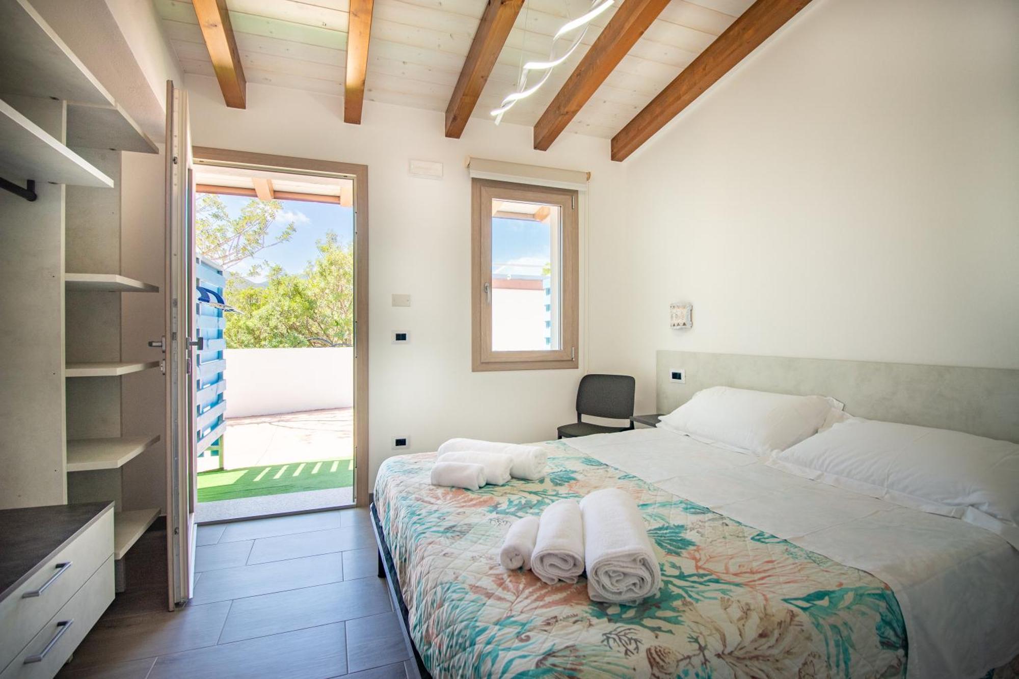 S'Omu E Chicchinu Rooms 카데두 외부 사진