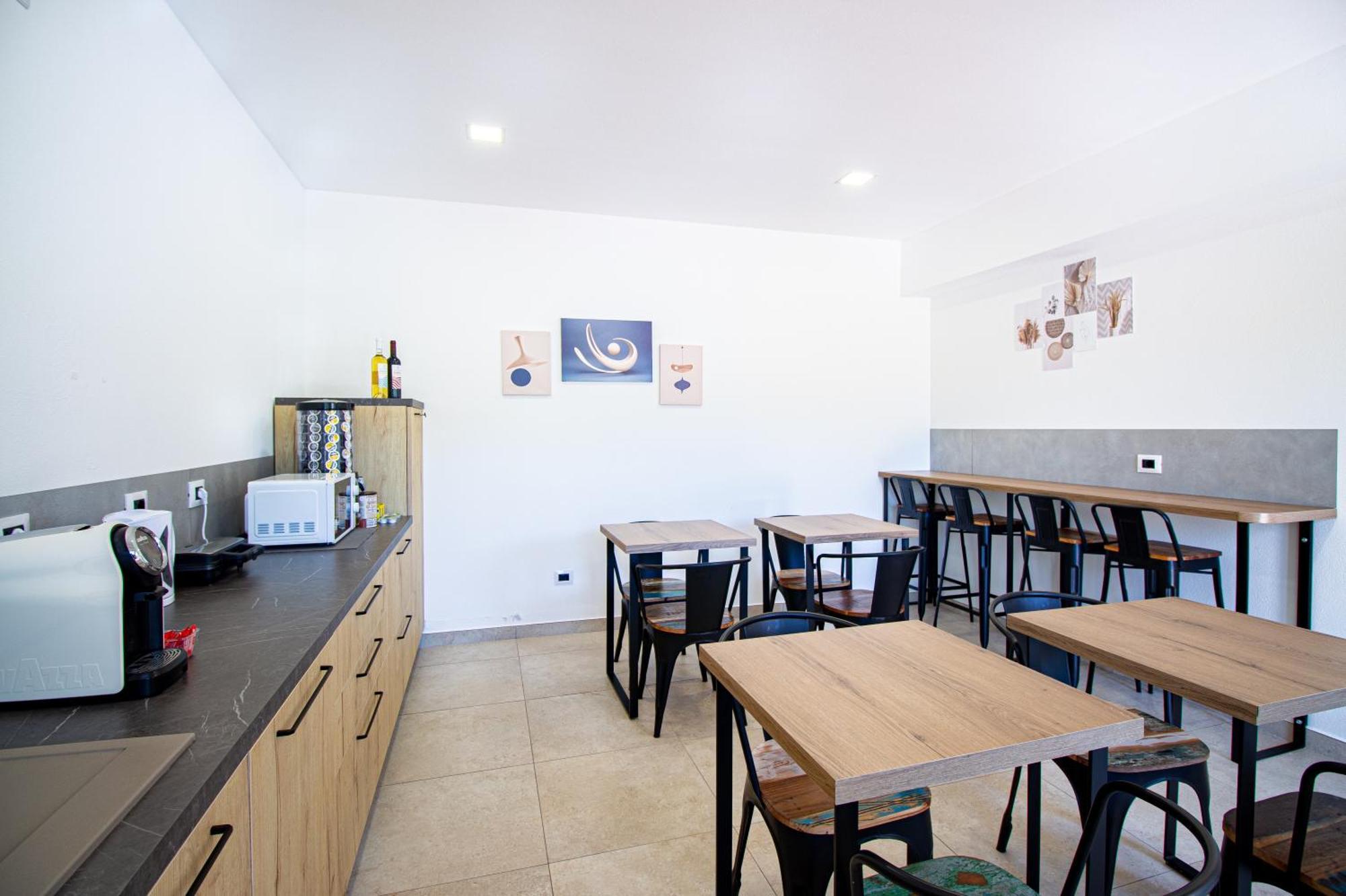 S'Omu E Chicchinu Rooms 카데두 외부 사진